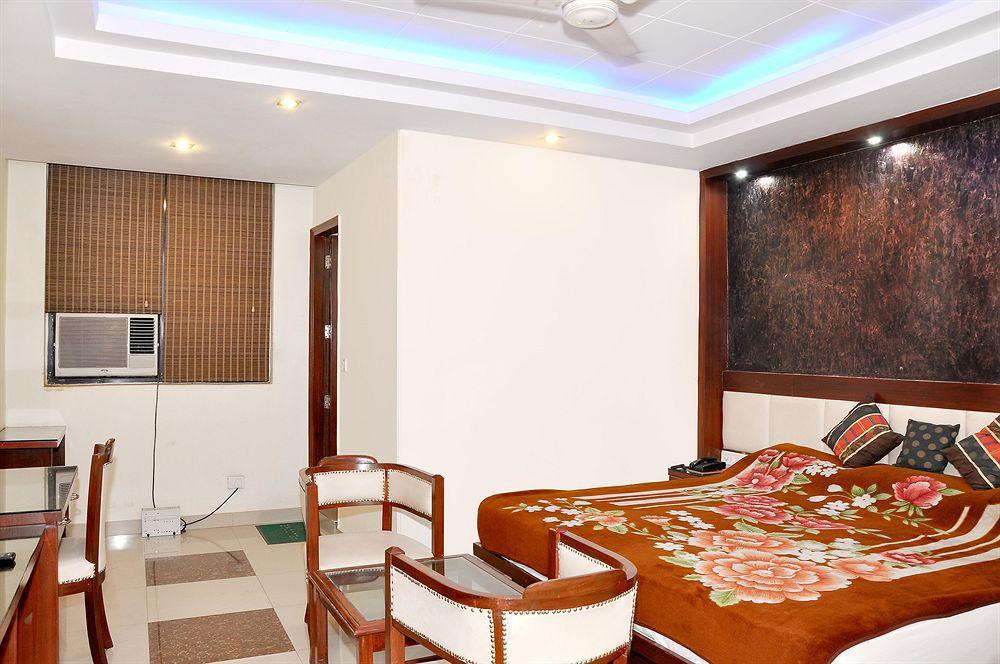 Oyo 3472 Hotel Rama Inn New Delhi Eksteriør bilde
