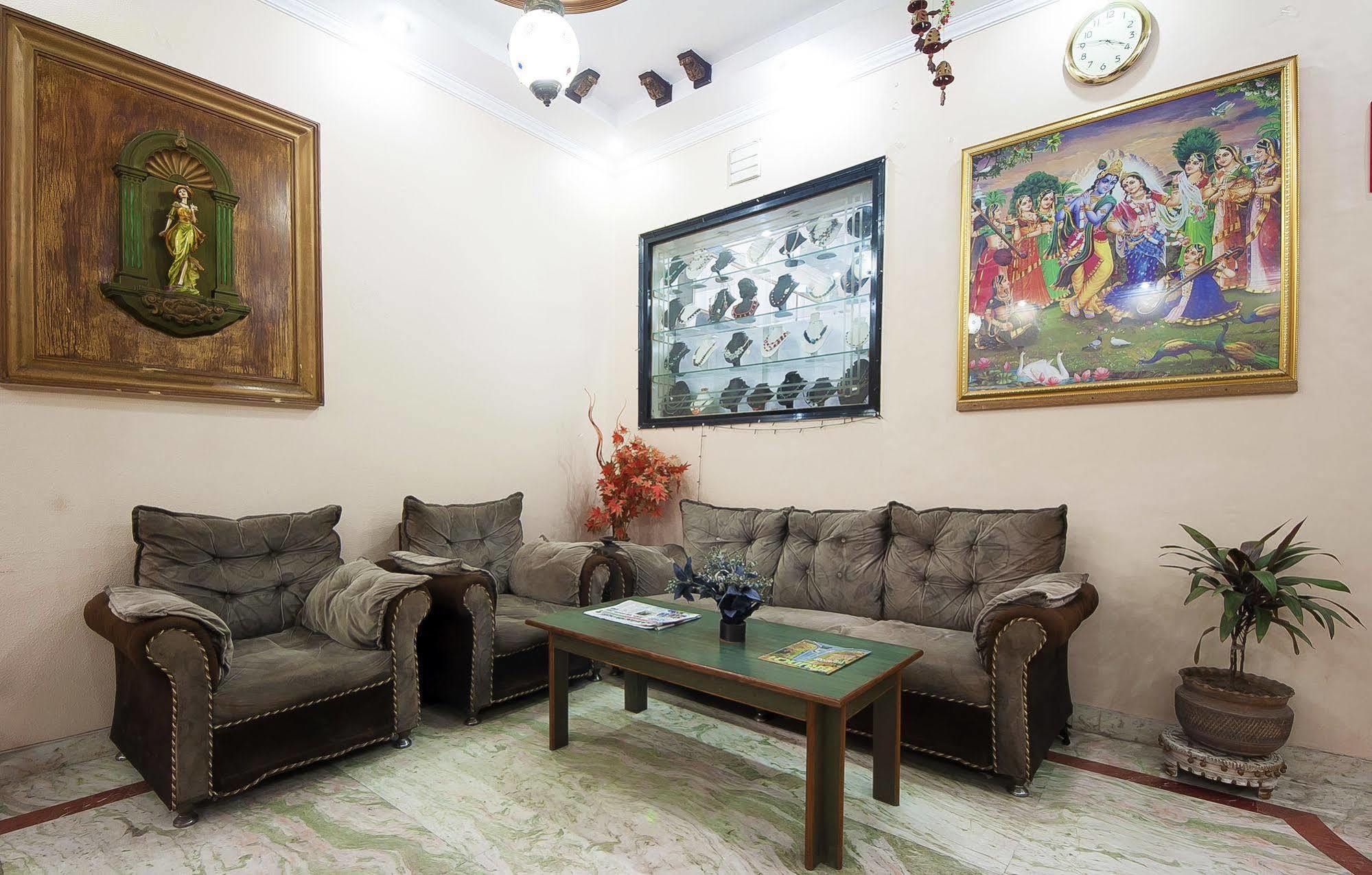 Oyo 3472 Hotel Rama Inn New Delhi Eksteriør bilde