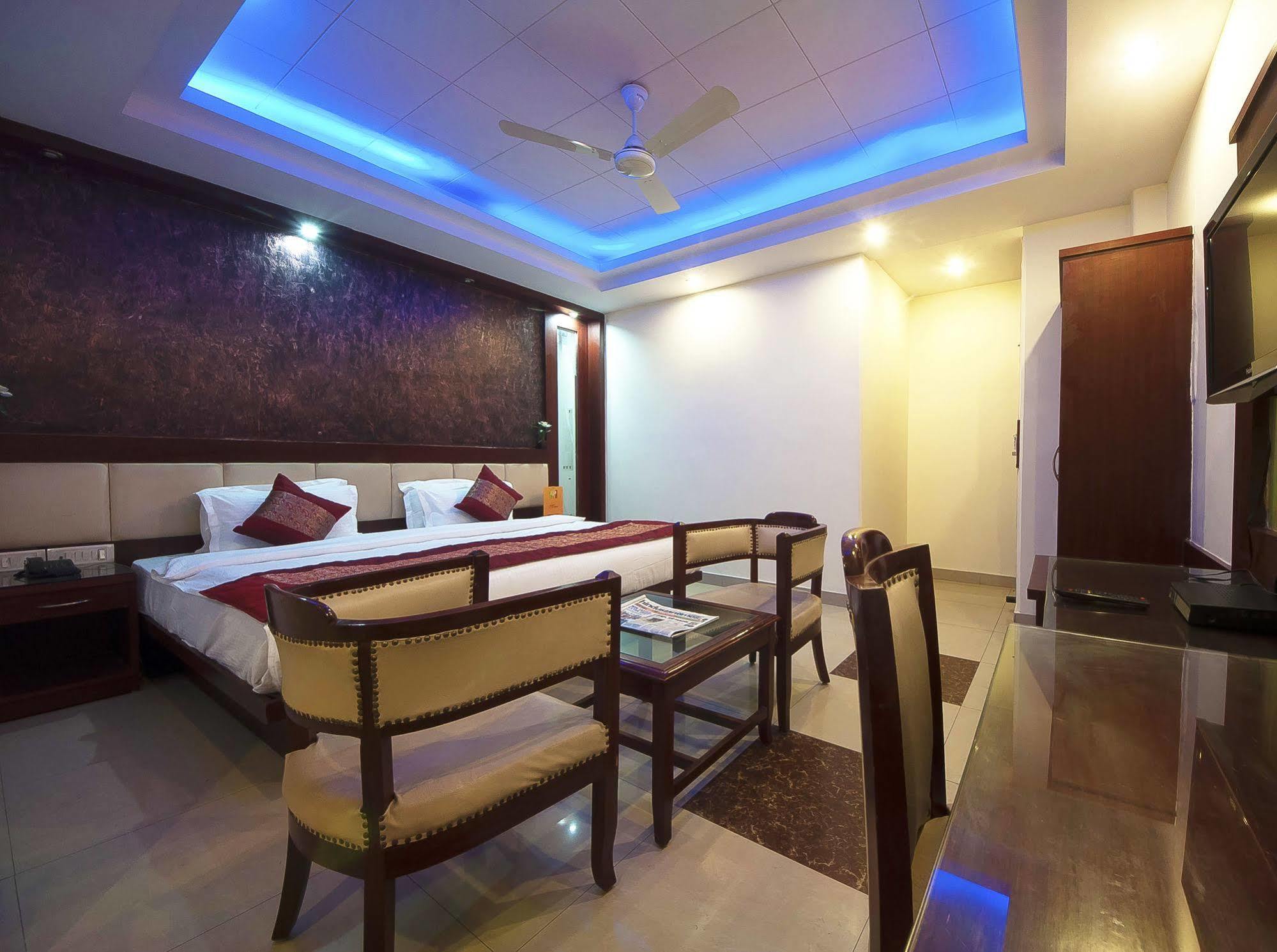 Oyo 3472 Hotel Rama Inn New Delhi Eksteriør bilde